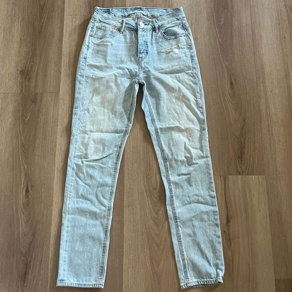 American Eagle Light Blue Denim Jeans